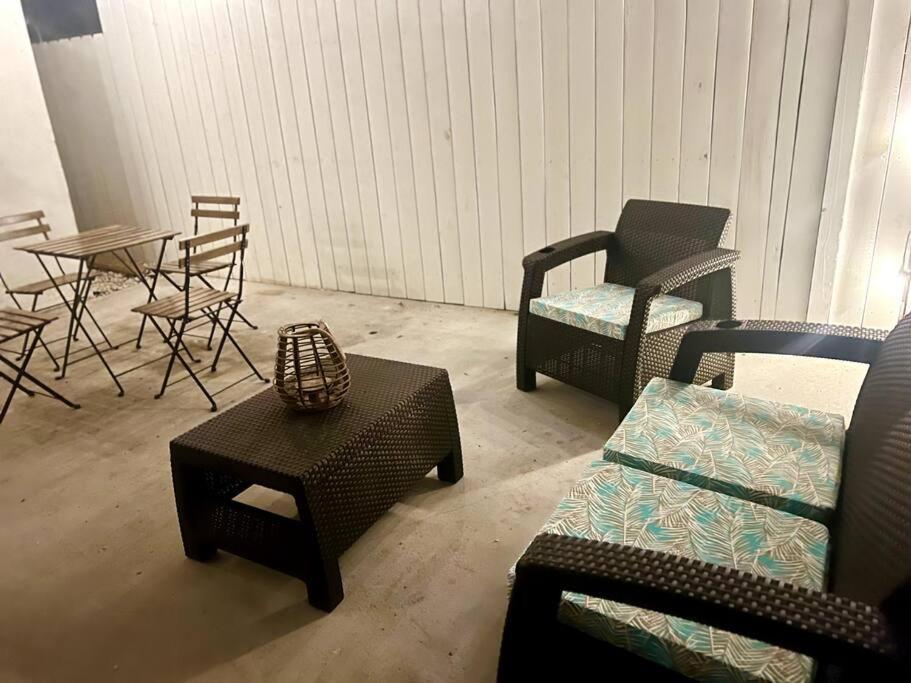 Intimate Casita Mia Minutes Away From Airport, Calle 8, Brickell, Coral Gables, The Beach And More! Miami Exteriör bild