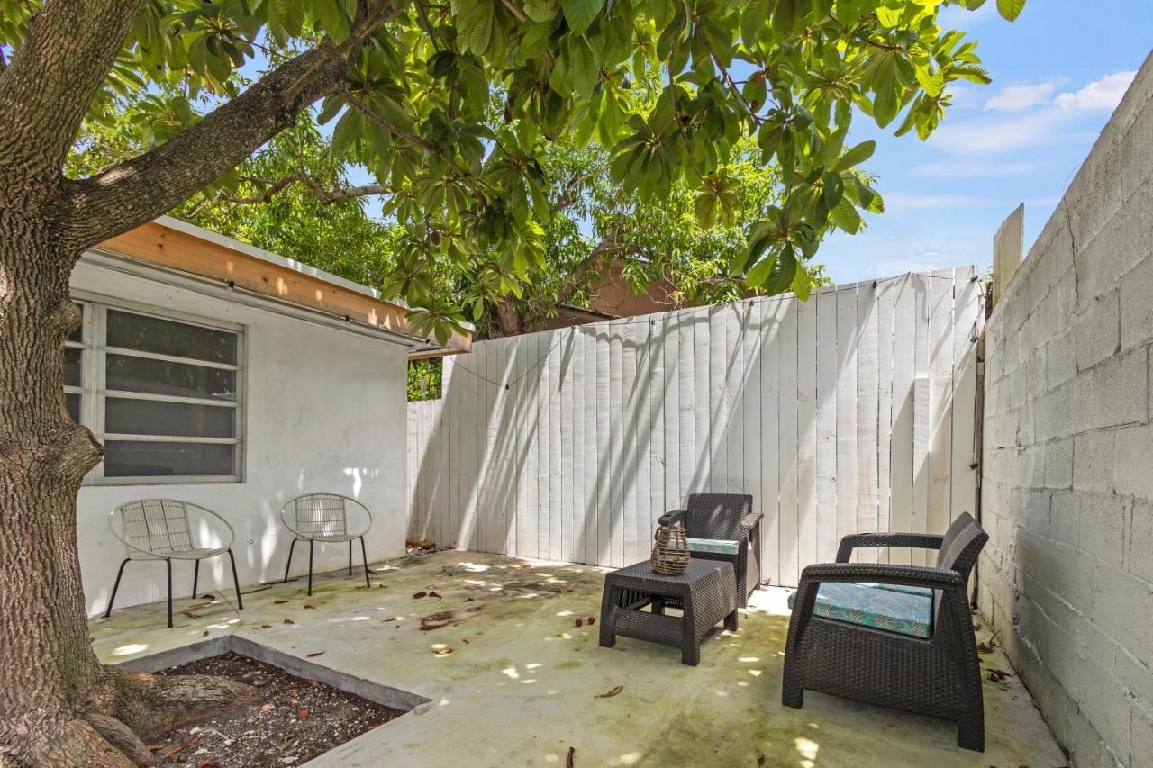 Intimate Casita Mia Minutes Away From Airport, Calle 8, Brickell, Coral Gables, The Beach And More! Miami Exteriör bild
